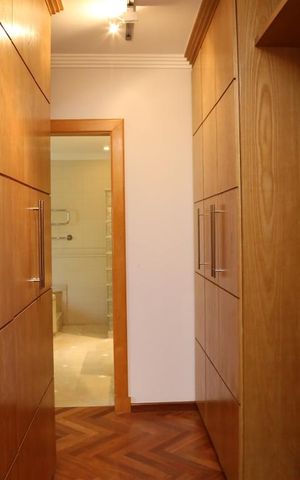 Casa de condomínio à venda com 670m², 4 quartos e 4 vagasCloset da Suíte 4