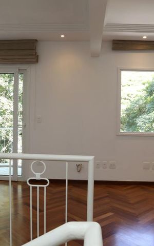 Casa de condomínio à venda com 670m², 4 quartos e 4 vagasSala de Estar