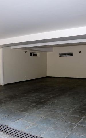 Casa de condomínio à venda com 670m², 4 quartos e 4 vagasGaragem