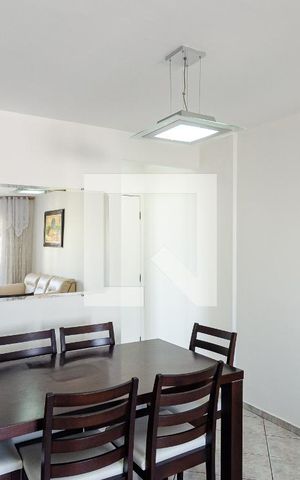 Apartamento à venda com 60m², 2 quartos e 1 vaga Apartamento à venda com 60m², 2 quartos e 1 vagaSala