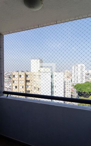 Apartamento à venda com 60m², 2 quartos e 1 vaga Apartamento à venda com 60m², 2 quartos e 1 vagaVaranda