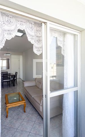 Apartamento à venda com 60m², 2 quartos e 1 vaga Apartamento à venda com 60m², 2 quartos e 1 vagaVaranda