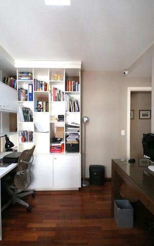 Apartamento à venda com 253m², 4 quartos e 5 vagasSuíte 1