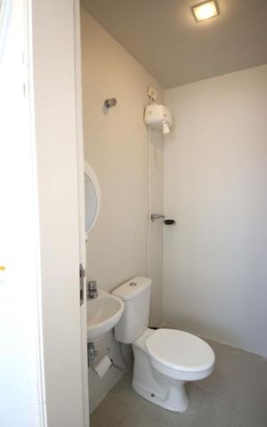 Apartamento à venda com 253m², 4 quartos e 5 vagasBanheiro de Serviço