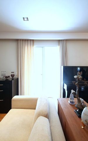 Apartamento à venda com 253m², 4 quartos e 5 vagasSala 