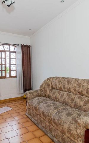 Casa para alugar com 198m², 3 quartos e 2 vagas Casa para alugar com 198m², 3 quartos e 2 vagasSala - Casa 01