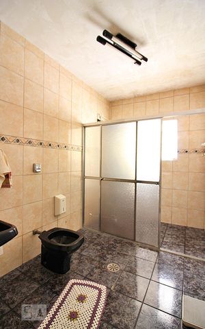 Casa à venda com 125m², 4 quartos e 4 vagasBanheiro Social 1