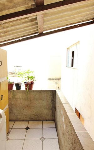 Casa à venda com 125m², 4 quartos e 4 vagasLavanderia