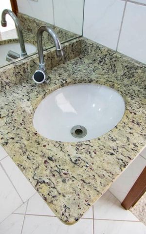 Apartamento para alugar com 62m², 2 quartos e 1 vaga Apartamento para alugar com 62m², 2 quartos e 1 vagaBanheiro do quarto 1