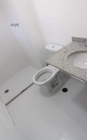 Apartamento para alugar com 99m², 2 quartos e 1 vagaBanheiro da suíte 