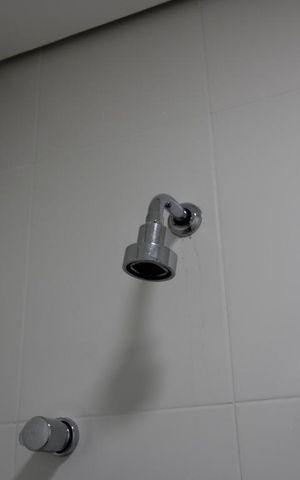 Apartamento para alugar com 99m², 2 quartos e 1 vagaBanheiro social - Chuveiro 