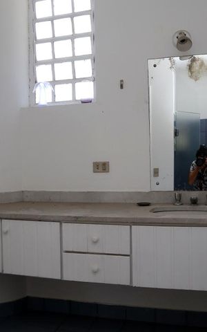 Casa à venda com 980m², 4 quartos e 4 vagasBanheiro Social