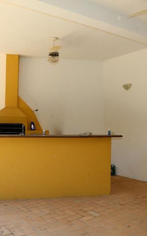 Casa à venda com 980m², 4 quartos e 4 vagasChurrasqueira