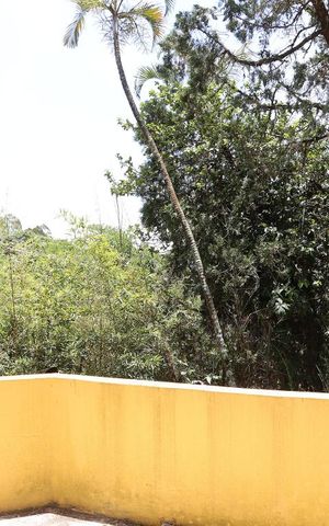Casa à venda com 980m², 4 quartos e 4 vagasVaranda