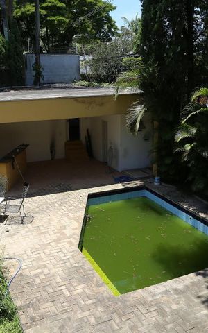 Casa à venda com 980m², 4 quartos e 4 vagasVista