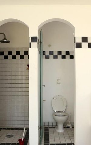 Casa à venda com 980m², 4 quartos e 4 vagasBanheiro da Suíte 4