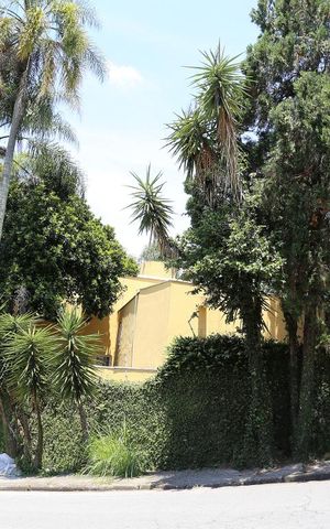 Casa à venda com 980m², 4 quartos e 4 vagasVista da Rua