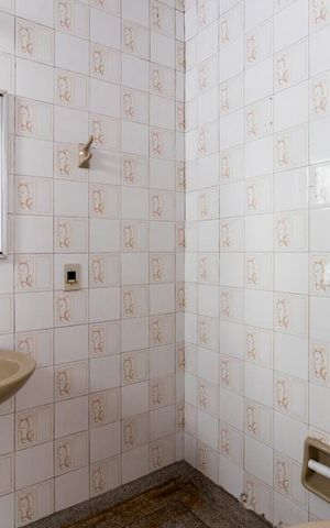 Studio para alugar com 32m², 1 quarto e sem vaga Studio para alugar com 32m², 1 quarto e sem vagaBanheiro