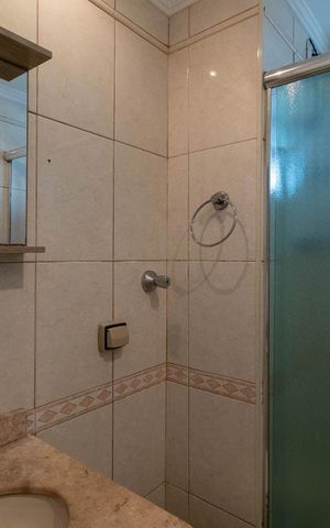 Apartamento para alugar com 50m², 2 quartos e 1 vaga Apartamento para alugar com 50m², 2 quartos e 1 vagaBanheiro