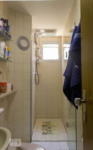 Apartamento para alugar com 68m², 2 quartos e 1 vaga Apartamento para alugar com 68m², 2 quartos e 1 vagaBanheiro