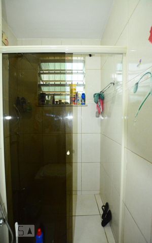 Apartamento à venda com 51m², 2 quartos e 2 vagasBanheiro Social