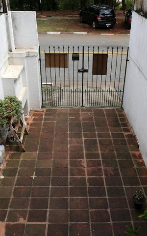 Casa à venda com 87m², 2 quartos e 1 vagaGaragem