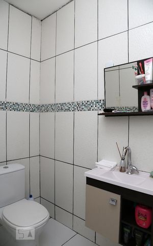 Casa à venda com 87m², 2 quartos e 1 vagaBanheiro