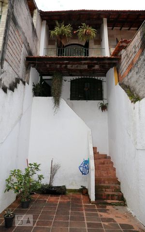 Casa à venda com 87m², 2 quartos e 1 vagaGaragem