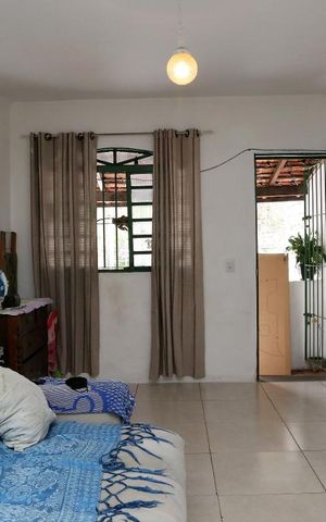 Casa à venda com 87m², 2 quartos e 1 vagaSala