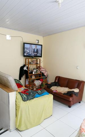 Casa à venda com 90m², 1 quarto e sem vagaSala