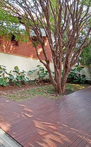 Casa à venda com 380m², 3 quartos e 5 vagas Casa à venda com 380m², 3 quartos e 5 vagasÁrea gourmet com churrasqueira