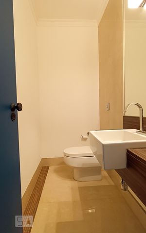Casa à venda com 380m², 3 quartos e 5 vagas Casa à venda com 380m², 3 quartos e 5 vagasLavabo