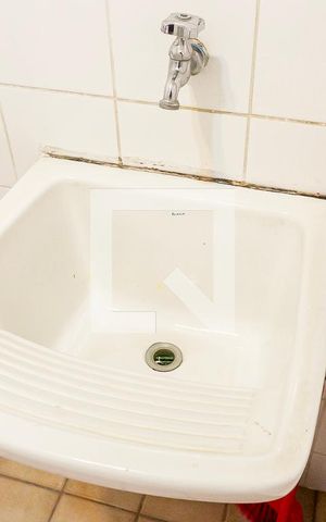 Casa para alugar com 90m², 3 quartos e 1 vaga Casa para alugar com 90m², 3 quartos e 1 vagaTanque - Área de Serviço