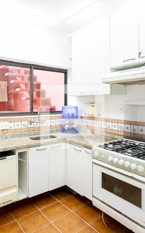 Casa para alugar com 90m², 3 quartos e 1 vaga Casa para alugar com 90m², 3 quartos e 1 vagaCozinha