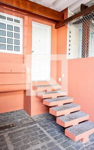 Casa para alugar com 90m², 3 quartos e 1 vaga Casa para alugar com 90m², 3 quartos e 1 vagaGaragem