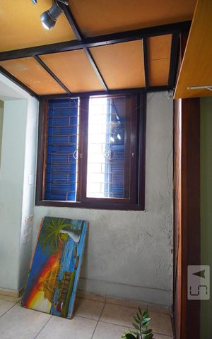 Casa à venda com 90m², 2 quartos e 1 vagaSala