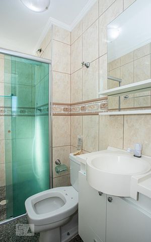 Apartamento à venda com 65m², 3 quartos e 1 vaga Apartamento à venda com 65m², 3 quartos e 1 vagaBanheiro
