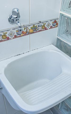 Apartamento à venda com 65m², 3 quartos e 1 vaga Apartamento à venda com 65m², 3 quartos e 1 vagaDetalhe área de serviço