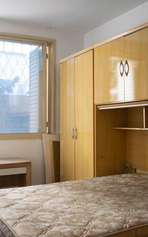 Apartamento à venda com 42m², 1 quarto e sem vagaQuarto
