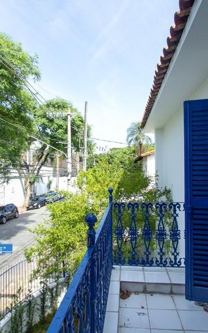 Casa à venda com 400m², 3 quartos e sem vaga Casa à venda com 400m², 3 quartos e sem vagavaranda da suíte