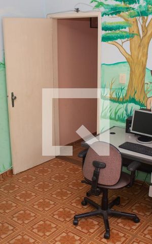 Casa à venda com 250m², 3 quartos e 2 vagas Casa à venda com 250m², 3 quartos e 2 vagasQuarto 2
