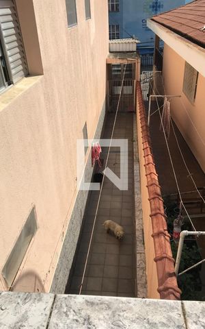 Casa à venda com 250m², 3 quartos e 2 vagas Casa à venda com 250m², 3 quartos e 2 vagasQuintal