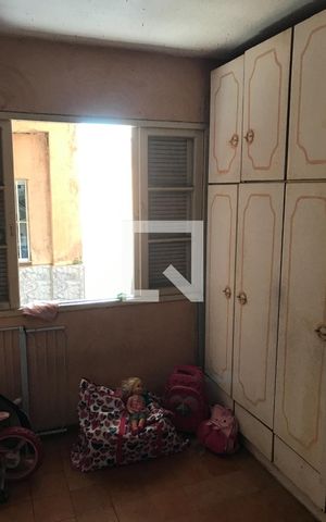 Casa à venda com 250m², 3 quartos e 2 vagas Casa à venda com 250m², 3 quartos e 2 vagasQuarto 3
