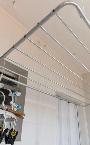 Apartamento à venda com 91m², 2 quartos e sem vaga Apartamento à venda com 91m², 2 quartos e sem vagaLavanderia