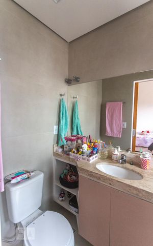 Apartamento à venda com 128m², 3 quartos e 3 vagasBanheiro suíte 2