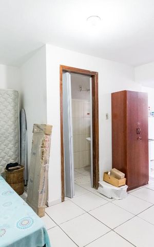 Casa à venda com 150m², 2 quartos e 2 vagas Casa à venda com 150m², 2 quartos e 2 vagasSala/Quarto da Edícula