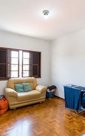 Casa à venda com 150m², 2 quartos e 2 vagas Casa à venda com 150m², 2 quartos e 2 vagasQuarto 2