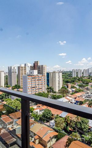 Apartamento à venda com 177m², 4 quartos e 3 vagas Apartamento à venda com 177m², 4 quartos e 3 vagasVaranda da suíte 1