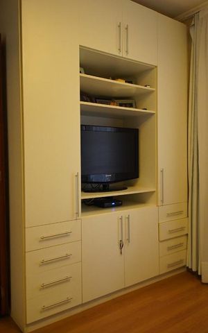 Casa à venda com 388m², 3 quartos e 3 vagasSuite