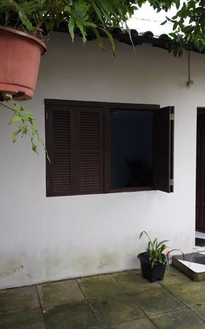 Casa à venda com 388m², 3 quartos e 3 vagascasa fundos